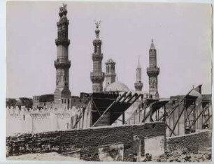 al-Azhar-Moschee, Kairo: Außenansicht, Dach mit Minaretten