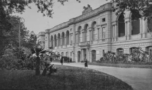 Zoologische Station in Neapel (HAPAG-Mittelmeerfahrt der Oceana Leonhardt 1929)