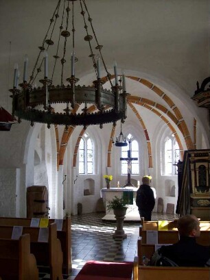 Groß Zicker (Rügen): Dorfkirche