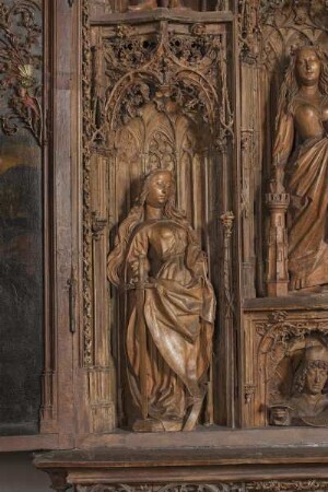 Lorcher Hochaltar — Heilige Katharina (erste untere Nische)