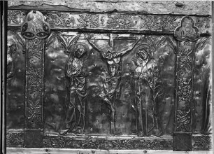 Reichenau Mittelzell Kloster Marienmünster Schatzkammer Reliquienschrein des Heiligen Marcus (1303/1305), gestiftet von König Albrecht von Habsburg Kreuzigung
