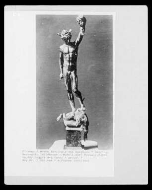 Modell zur Perseus-Figur in der Loggia dei Lanzi