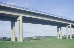 Saalebrücke Schkortleben