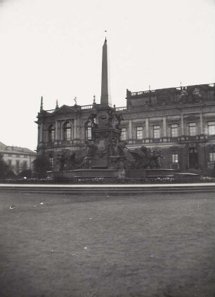 Mendebrunnen