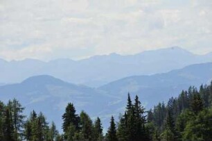 Waidring - Alpenlandschaft : Berggipfel der Tiroler Alpen bei Waidring, aufgenommen 2008
