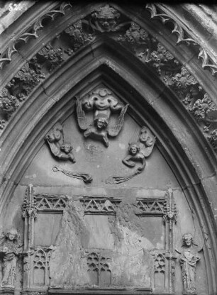 Marienkapelle — Ostportal — Tympanon
