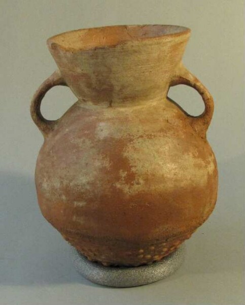 Clay vessel