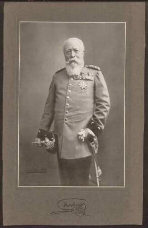 Großherzog Friedrich I. in Uniform mit Auszeichnungen, Kniestück.