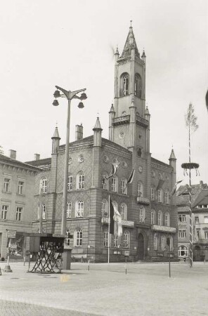 Kamenz, Markt 1. Rathaus (1848; C. A. Schramm)