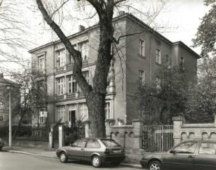 Dresden-Südvorstadt, Liebigstraße 8. Villa (1873; Bär). Straßenansicht
