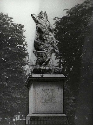 Christo. Louis XIII 1967