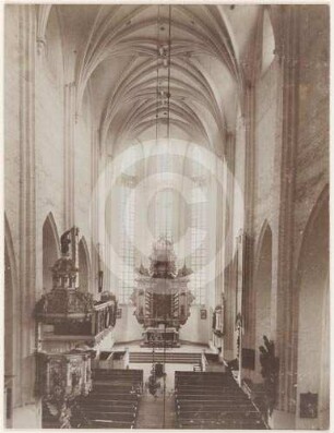 Chor der evangelischen Pfarrkirche Haynau nach O