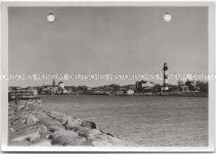 Libau, Hafeneinfahrt