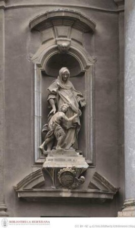 Nischen mit Heiligenfiguren, Die heilige Elisabeth mit einem Jungen