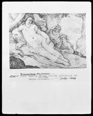 Ruhende Quellnymphe von Satyrn belauscht