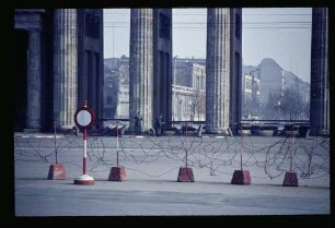 Am Brandenburger Tor 28.10.61.