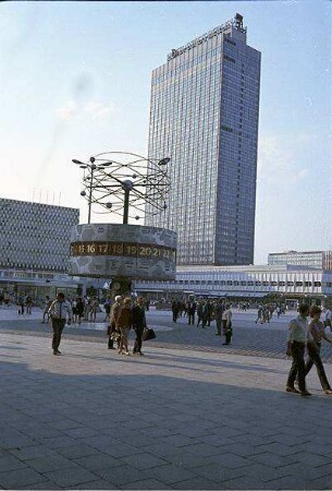 Berlin: Ost; Alexanderplatz; Weltzeituhr