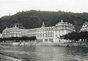 Bad Ems, Kurhaus : Bad Ems. Kurhaus. Ansicht über die Lahn