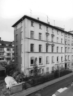 Mietshaus; Frankfurt, Sternstraße 11