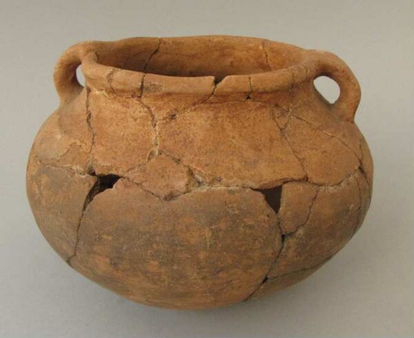 Clay vessel