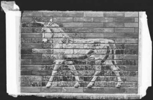 Berlin. Staatliche Museen, Vorderasiatisches Museum, Relief Schreitender Stier vom Ischtar-Tor