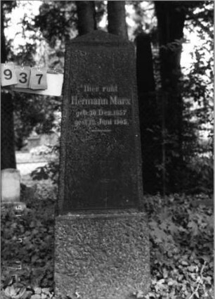 Grabstein 937 [Hahn S. 149 Grab-Nr. 1293]