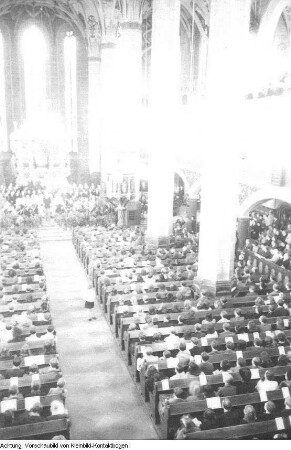 Pirna. Stadtkirche St. Marien Dresdner Kreuzchor. Konzert unter Leitung von Rudolf Mauersberger (1889-1971), um 1950?