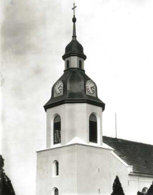 Ganzig (Kreis Oschatz). Dorfkirche (1859). Turm (1597) von Südwesten
