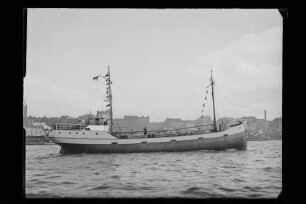 Salmo ex Gerda I-54 ex Margarethe-51 ex Nora (1903), G. Wolkau, Hamburg