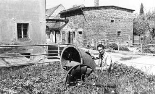 Löbau-Lautitz. Mühle beim ehem. Rittergut, ausrangierte Turbine