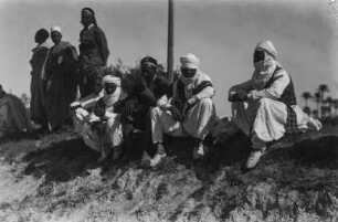 Maghreb, Französisch-Nordafrika, französischer Offizier und einheimische Soldaten