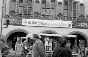 Freiburg im Breisgau: Aufstiegs-Fete des SC Freiburg am Rathaus