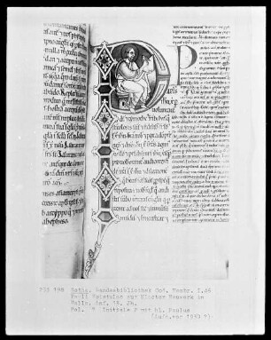 Cod. Membr.I.46 Pauli Epistulae, Initiale P mit heiligem Paulus