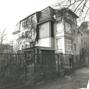 Dresden-Trachau, Dorothea-Erxleben-Straße 13. Villa (um 1910)