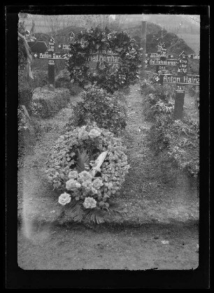 Grab von Leutnant Friedrich Bomhard (gest. 21.11.1915) in Billy-Montigny (Dep. Pas-de-Calais, Frankreich)