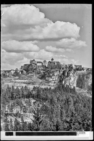 Jugendburg und Stadt Hohnstein
