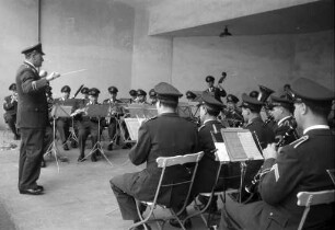 Konzert des Musikkorps der Luftwaffengruppe Süd im Stadtgarten