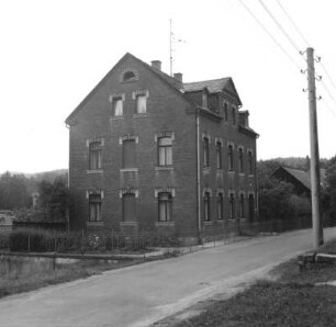 Bad Brambach, Zollstraße 16. Wohnhaus. Straßenansicht
