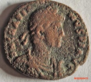Römische Münze, Nominal Centenionalis, Prägeherr Gratian, Prägeort Rom, Original