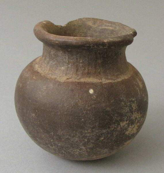 Clay vessel