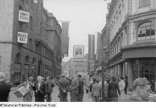 Blick in die Reichsstraße mit Handelshof und Speckshof