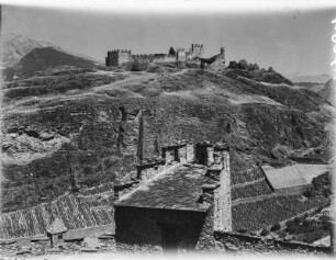 Schloss Tourbillon : Als Ruine erhaltene Burg nordöstlich der Altstadt von Sitten