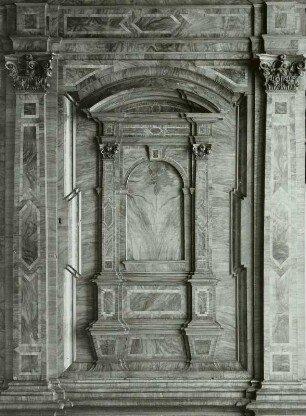 Kleiderschrank