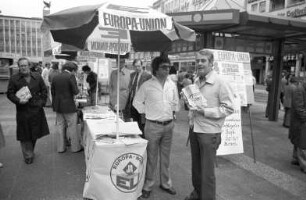 Europa-Union Karlsruhe. Informationsaktion zur Ersten Direktwahl zum Europäischen Parlament (Europawahl)