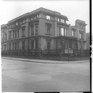 Negativ: Ruine, Kurfürstenstraße 134, 1952