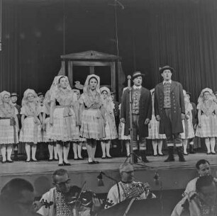 Ensemble: Vogelhochzeit