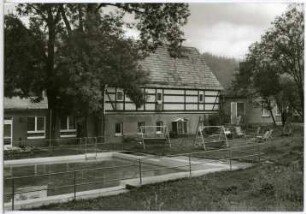 Bahratal. Ferienheim Spukschloss