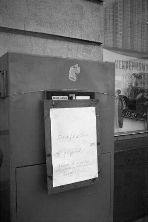 Vorübergehende Sperrung des Briefkastens vor der Stadtbibliothek am Marktplatz