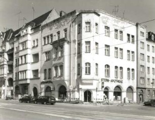 Halle (Saale). Magdeburger Straße 35. Wohn- und Geschäftshaus mit "Stern-Apotheke" (um 1900)