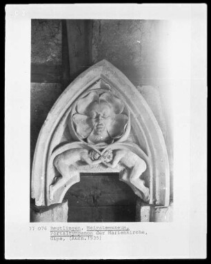 Nachguss eines Portaltympanons der Marienkirche